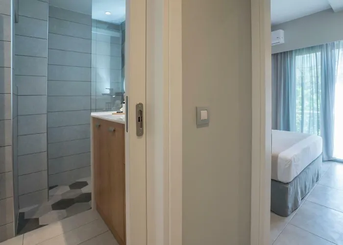 Mediterranean Luxury *