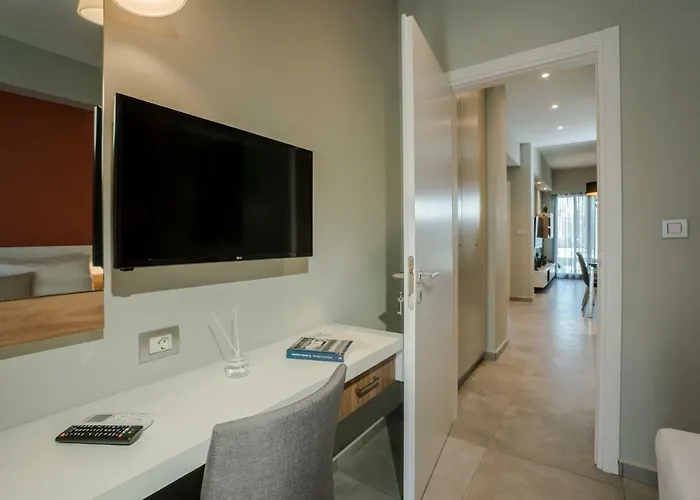 Mediterranean Luxury Apartment